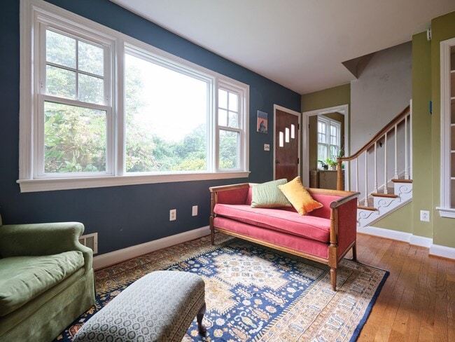 Photo - 119 Washington Grove Ln