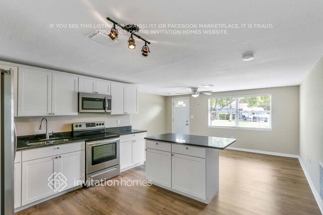 Photo - 7201 Palisade Dr