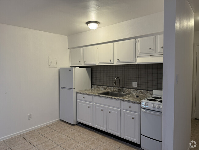 Building Photo - 515 UTA Blvd Rental