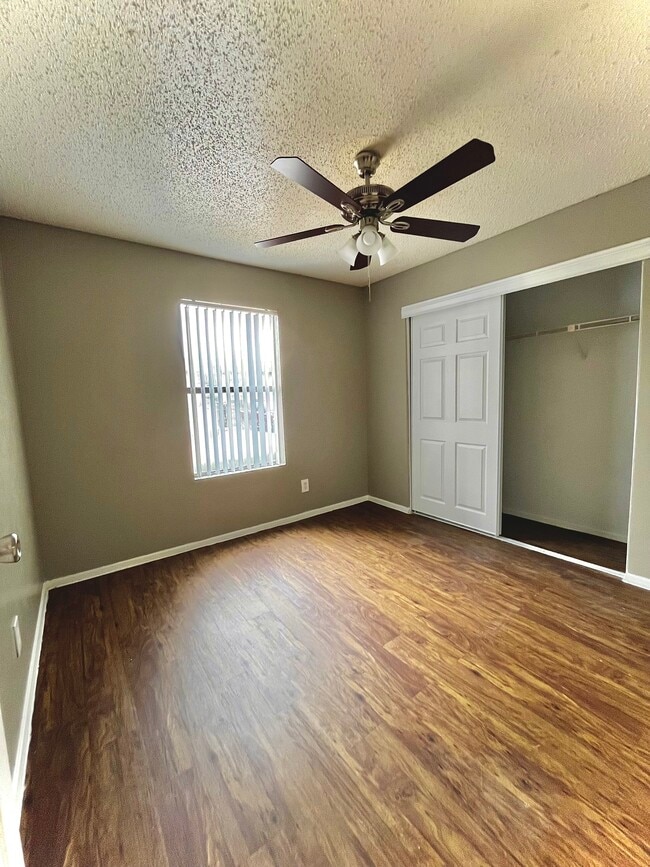 Ashleye Village Apartments Lake Dallas, TX