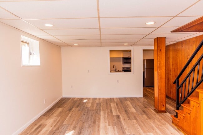 Photo - 700 Grove Ave Unidad Apt #B