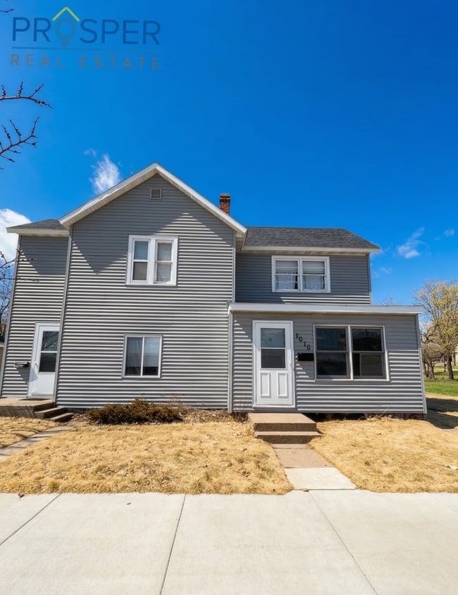 Building Photo - FI1010 Unit FI1010 - FI1010 (Lower)