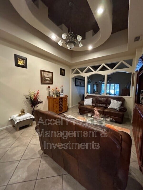 Photo - 5018 S Hummer Ln