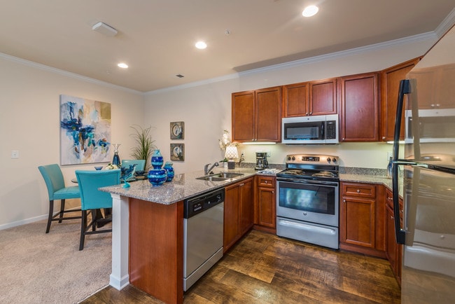 Building Photo - Palisades at New River Rental