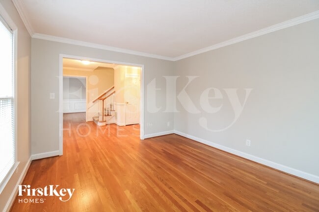 Photo - 4004 Deerfield St