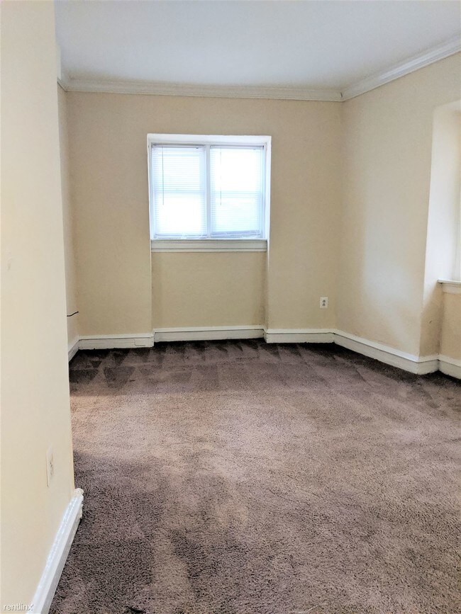 Photo - 4039 Chestnut St