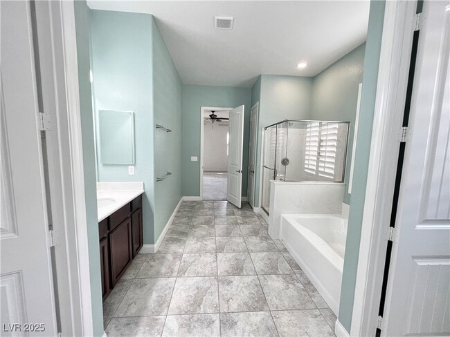 Photo - 2117 Thames View St