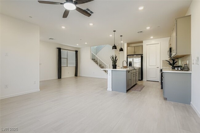 Photo - 1543 Hopeful Lark Ln