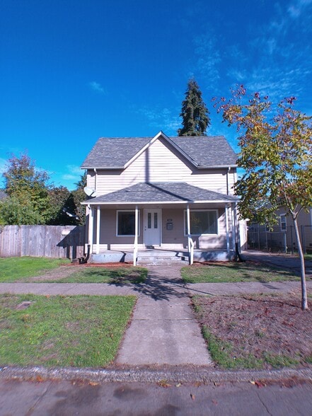 1835-MH1835 Trade St SE
