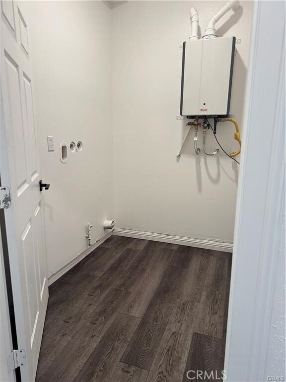 Photo - 16029 Ceres Ave