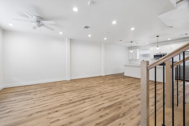 Photo - 2749 Redrock St Unidad B