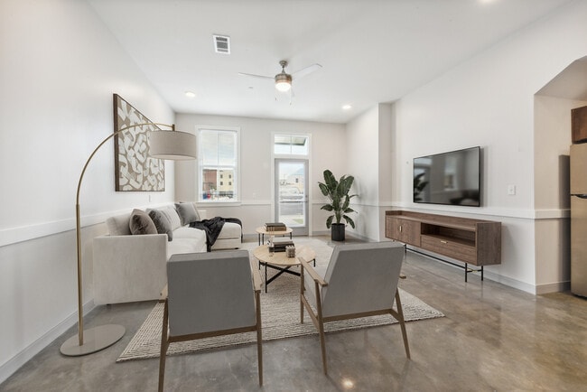 Woodring Apartments - Living