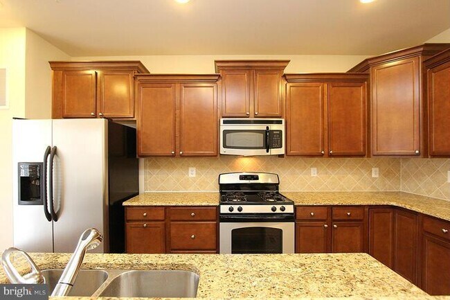 Photo - 23236 Roberts Tavern Dr
