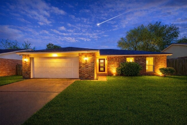 Building Photo - 9907 Towne Tower Ln