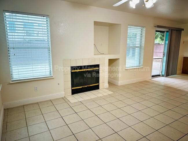 Photo - 2775 Palo Alto Ave