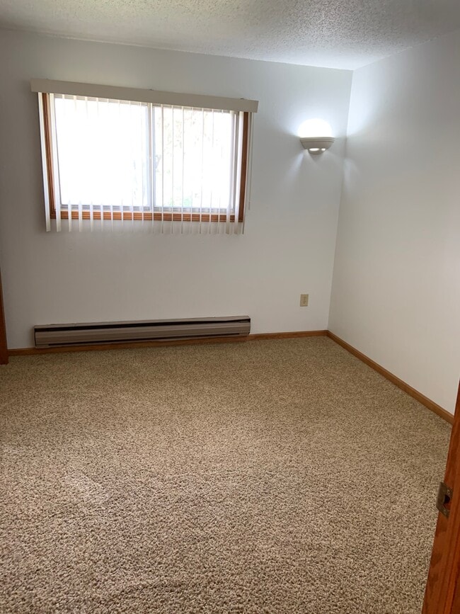 Photo - 4404 Markle Rd Unit 1