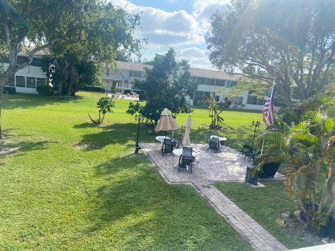 Photo - 100 Andover D