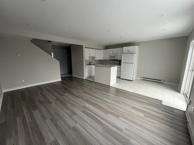 Photo - NEWLY RENOVATED TWO BEDROOM SEMI-DETACHED ...