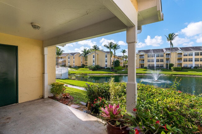 Building Photo - 6299 La Costa Dr