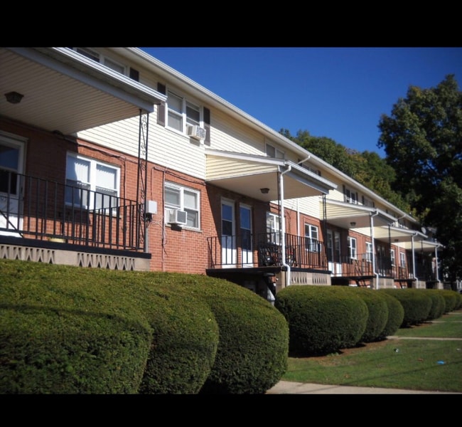 Photo - 381 Mill Rock Rd Condo