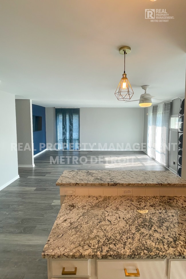 Photo - 22148 Dante St Unidad #212 Rental