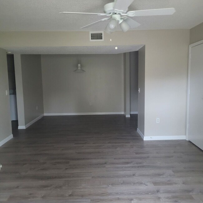 Photo - 1/1 condo on ground floor available now in Rockledge Unit 106