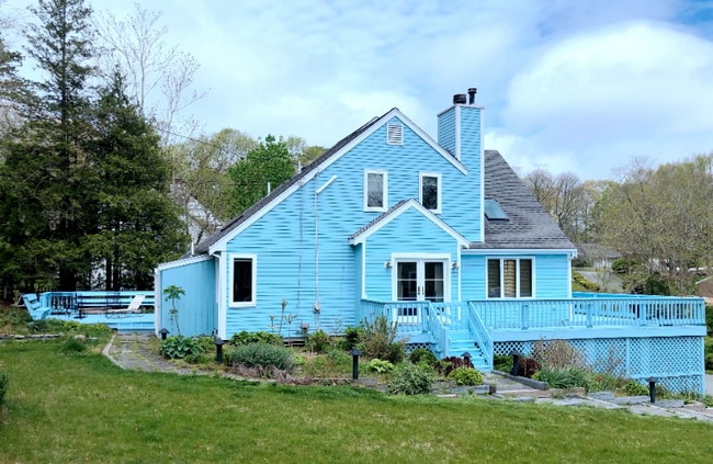 Photo - 10 Poplar Dr