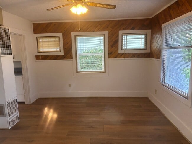 Photo - 2 Bedroom 1 Bath single family home