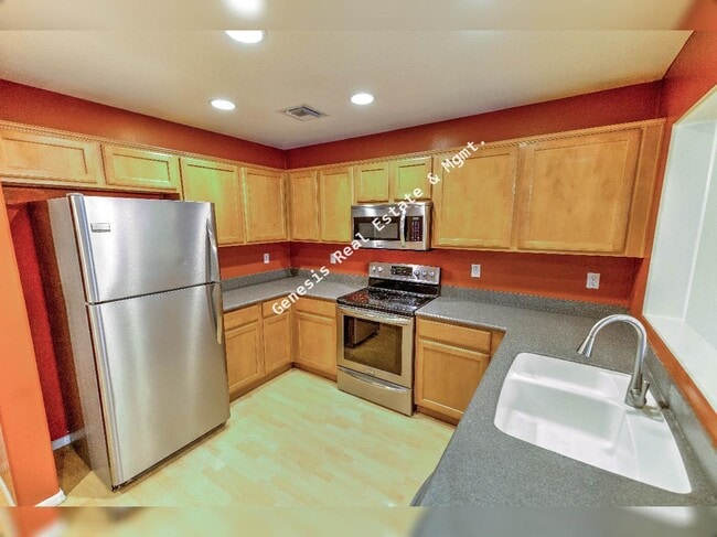 Photo - Three Bedroom in Southeast Tucson