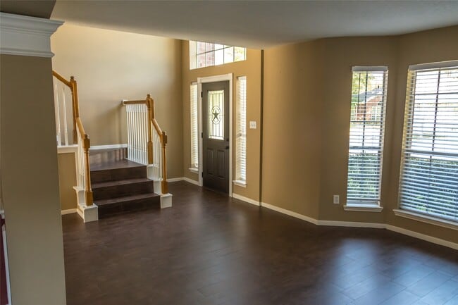 Photo - 25727 Bearborough Dr