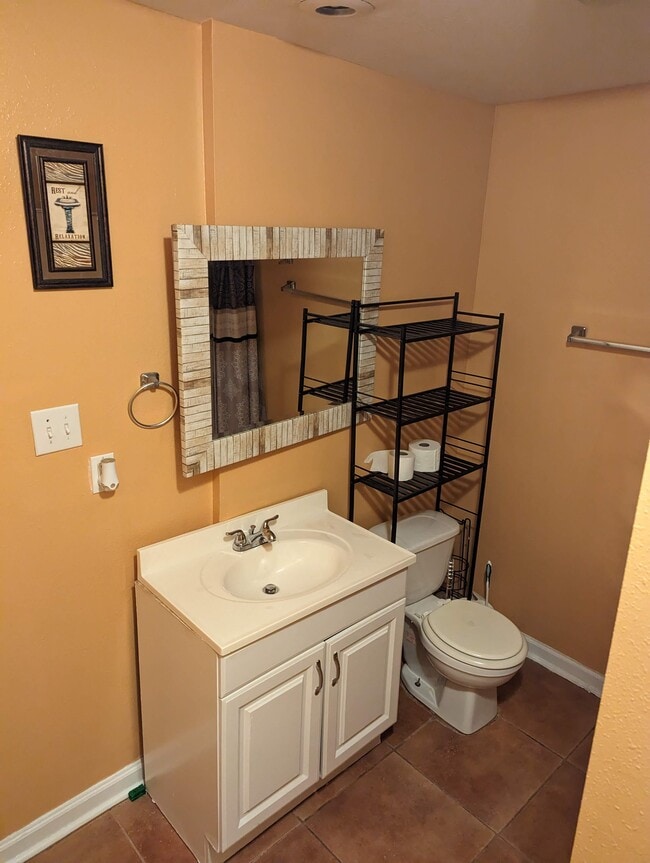 Photo - 6335 Franklin Ave