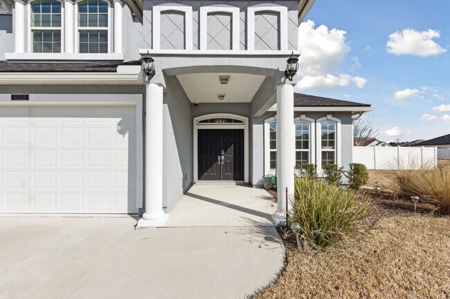 Photo - Spacious 5-Bedroom Home with Office, Den & Included Electric!