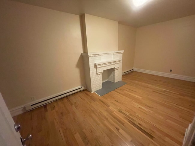 Photo - 1110 W Allen St Unidad 1