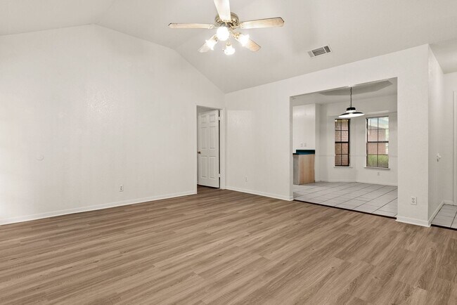 Photo - 4707 Browning Dr