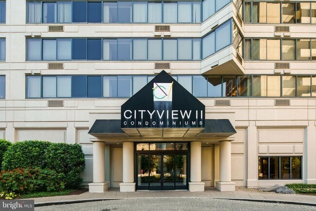 Photo - 2001 Hamilton St Unidad 318