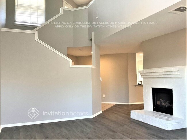 Photo - 717 Duke Dr