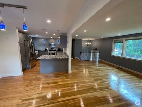 Building Photo - 17 Ridley Rd Rental