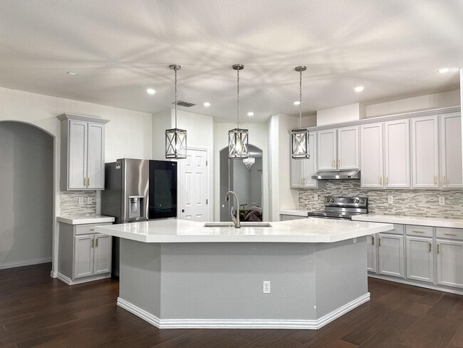 Photo - 3128 Rosco Dr