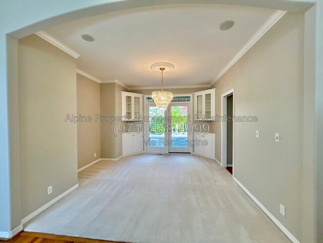 Photo - 820 NW Pebble Beach Way