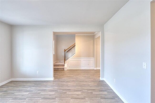 Photo - 4314 Woodsley Pl