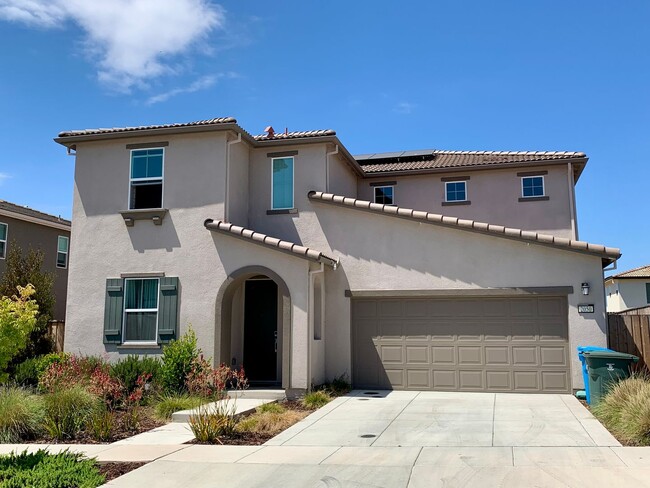 Photo - 4 Bedroom Home in Hollister with 3 Full Bathrooms and Central A/C