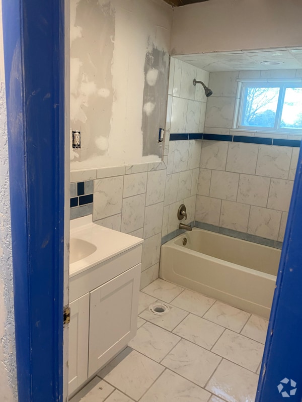 Building Photo - 4953 Haygood Rd Rental