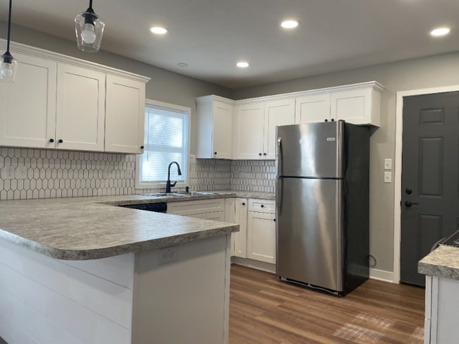 Photo - 1722 S Grand Ave