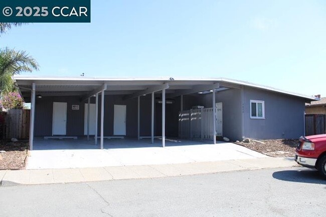 Building Photo - 4821 Cutting Blvd Unit 4821 Rental