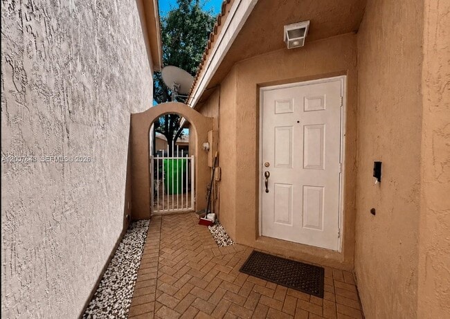 Photo - 9312 NW 54th St
