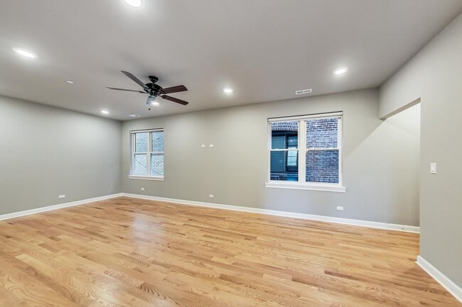 Photo - 6204 S Kimbark Ave Unit 1W