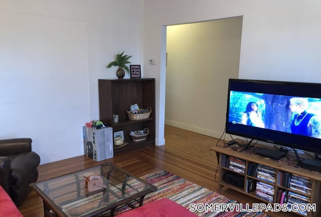 86 Fellsway W Unit 2