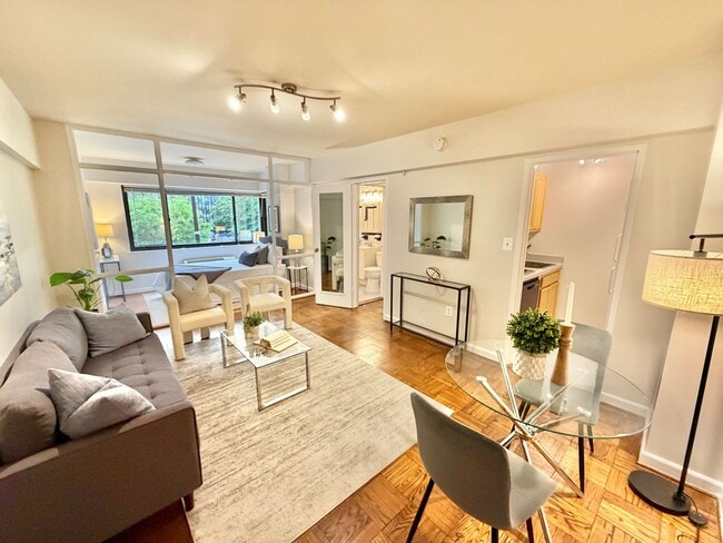 Photo - FREE RENT!  Unique Studio in Foggy Bottom with Solarium Near GW University and Hospital. An Excep... Unit 204