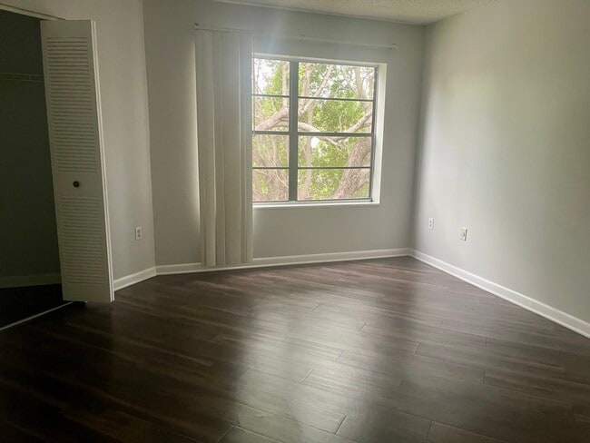 Photo - 3564 Southpointe Dr Unidad U2 Rental