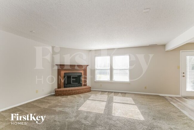 Photo - 11815 Buck Creek Cir